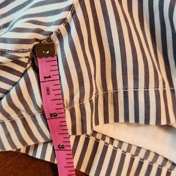 Abercrombie & Fitch High Waist Stripes Nautical Shorts, Small, Grey & White - Picture 5 of 9